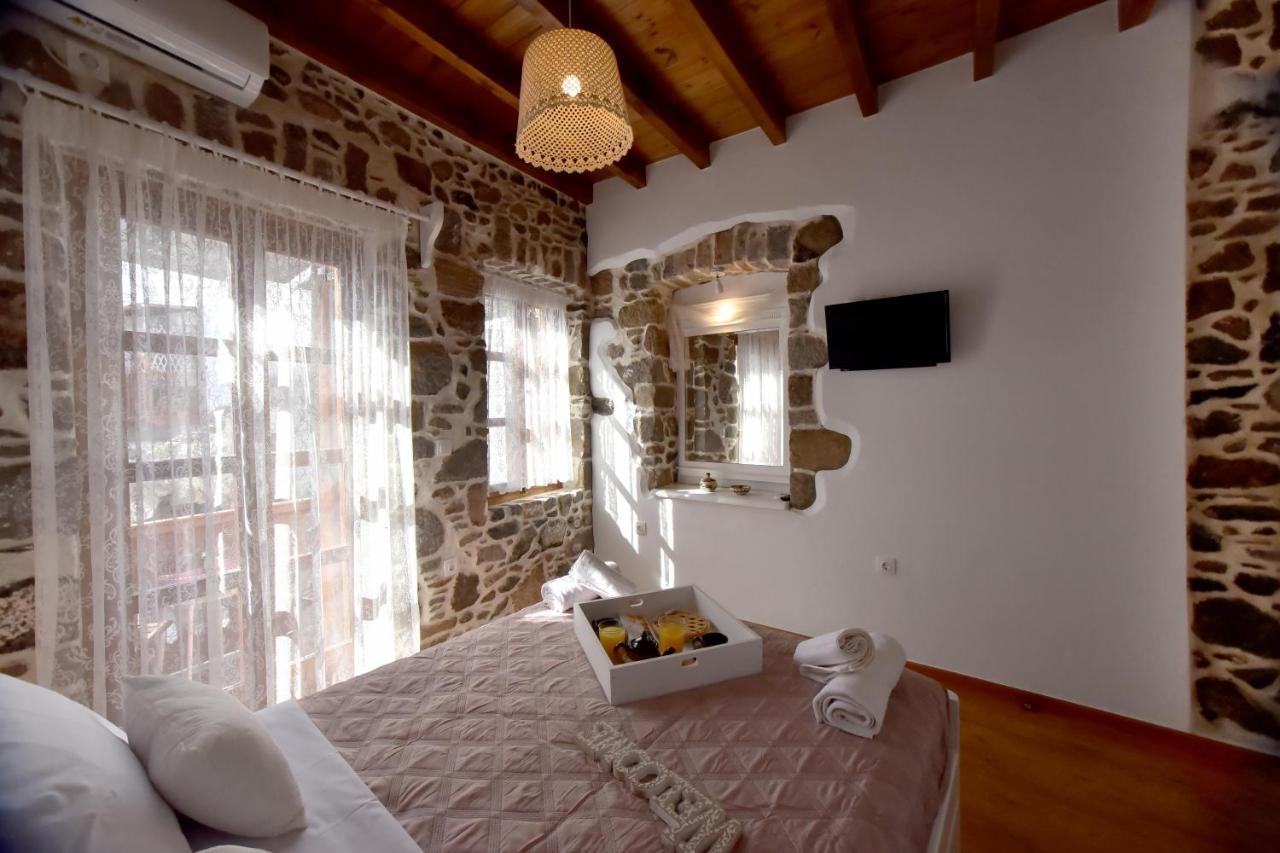 Patriko Nisyrian Guesthouse Mandrákion Dış mekan fotoğraf